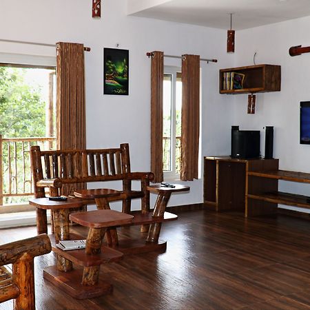 Bamboo Dale Hotel Munnar Exterior photo
